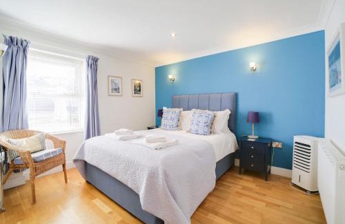 Porthleven Casa | The Artist Loft, Ensuite Guest Rooms, Porthleven