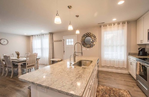 Oakley Casa | The Artist Retreat~$375 Free Activities Daily