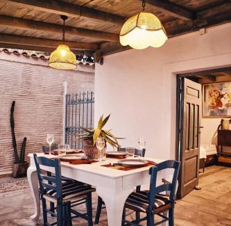 Aigialeia Casa | The Artist's Farm