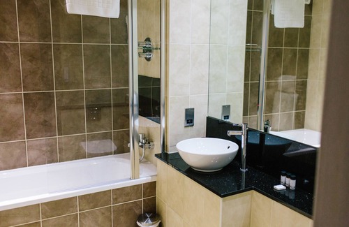 North Killingholme Hotel | Ashbourne Hotel
