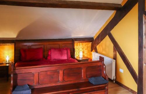 Criccieth Apartamento | The Auction House