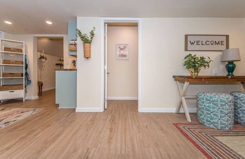 Landrum Casa | The Back Porch -Pet Friendly