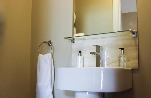 Church Minshull Hotel | The Badger Inn