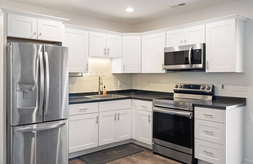 Warrenton Apartamento | The Baldwin Flat - furnished for long-term stays