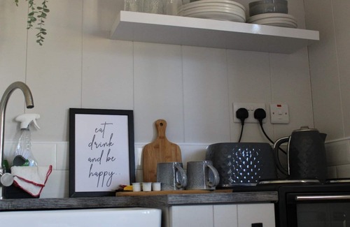 Lenaderg Hotel | The Bannville Hotel