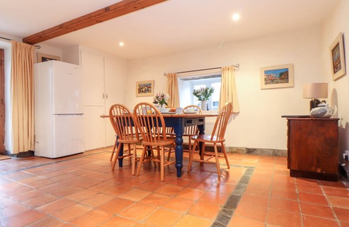 Warleggan Cabaña | THE BARLEY CRUSH, pet friendly, with open fire in Bodmin Moor