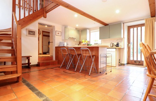 Warleggan Cabaña | THE BARLEY CRUSH, pet friendly, with open fire in Bodmin Moor
