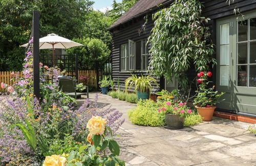 Five Oak Green Casa | THE BARN AT SANDHOLE COTTAGE, pet friendly in Royal Tunbridge Wells