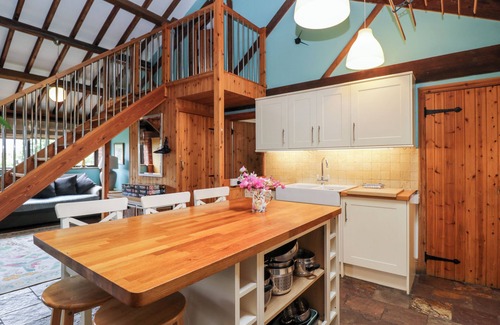 Chippenham Cabaña | The Barn