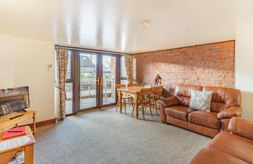 Poulton-le-Fylde Casa | The Barn