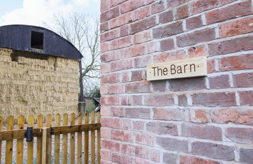 Stanton Upon Hine Heath Cabaña | The Barn