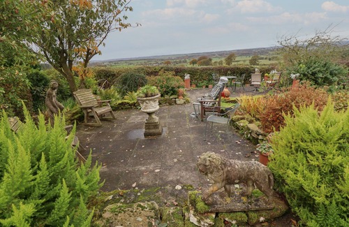 Capheaton Cabaña | THE BARN, pet friendly, character holiday cottage in Ponteland