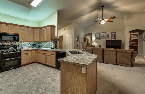 Groveland Casa | THE BARNABUS HOUSE