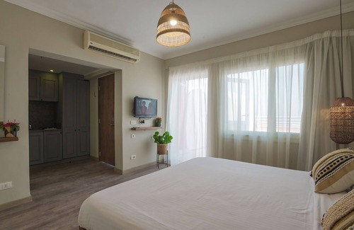 Sheraton Road -Sakkala Hotel | The Bay Hotel Hurghada Marina