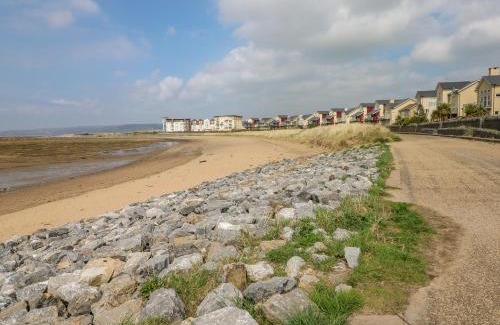 Llanelli Casa | The Beach House