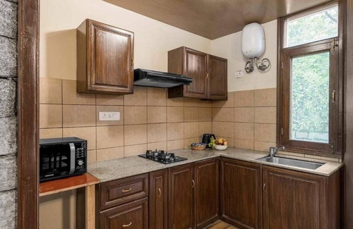 Old Manali Casa | The Bear Creek Luxury 2BHK Villa at Mall Road Manali