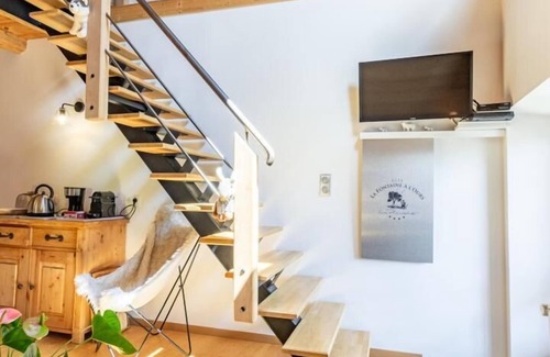 Les Deserts Casa | THE BEAR FOUNTAIN