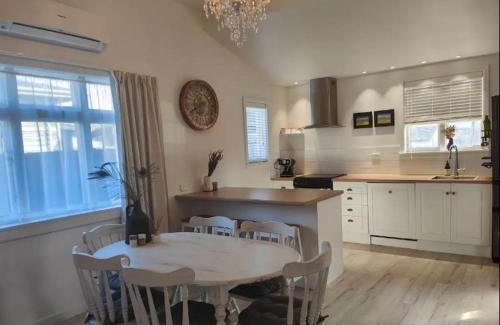 Woolston Casa | The Beautiful Trio 3 Homes for One Group