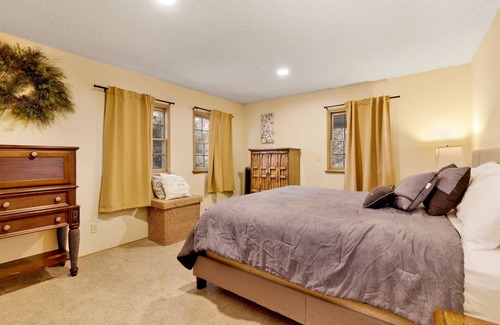 Big Bear Hotel | THE Bell Tower #1996