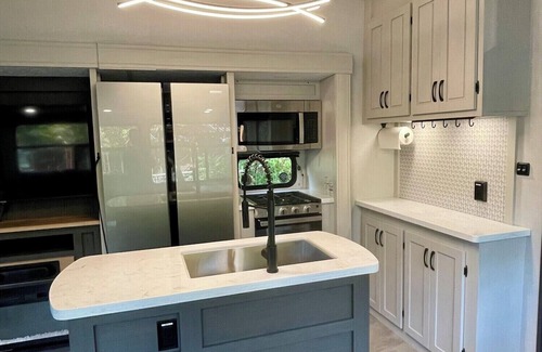 Mingoville Casa | The Bellefonte Campground presents: The 2025 Coachmen Chaparral Camper Rental