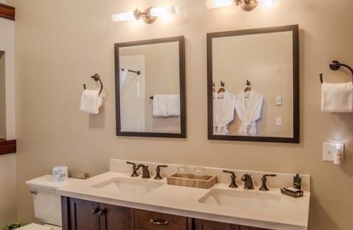 Port Townsend Casa | The Belmont Hotel