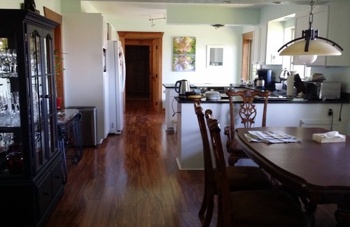 Ashland Villa | Lo mejor en Ashland: magnífica vista, privacidad, calidad, comodidad, muy limpio