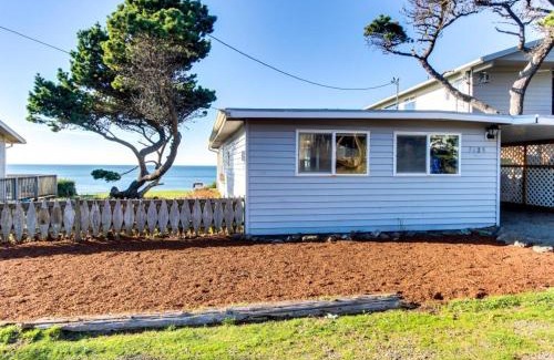 Gleneden Beach Casa | The Best Little Beach House on the Oregon Coast!