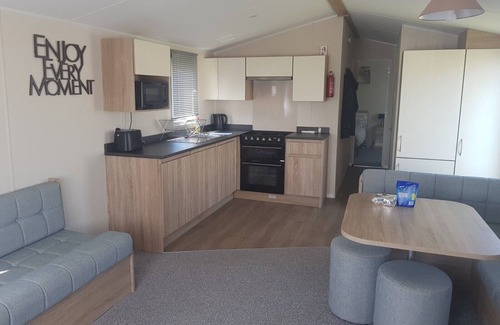 Leysdown-on-Sea Casa | "The Bethel - A holiday home by the sea"