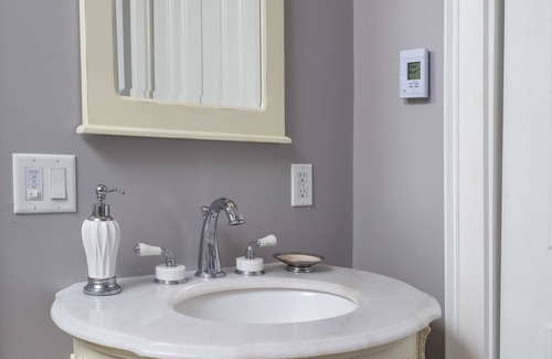 East Hampton Cama Y Desayuno | The Bevin House Bed & Breakfast