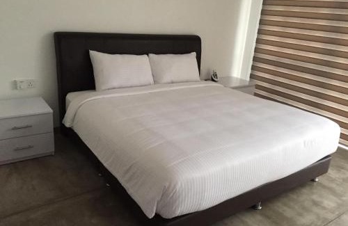 Kirula Casa | The Big House