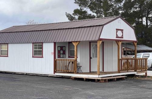 Hurricane Casa | The Big Tiny White House