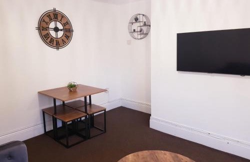 South Shields Apartamento | The Birchington - 3 Bedroom Apartment & Workspace