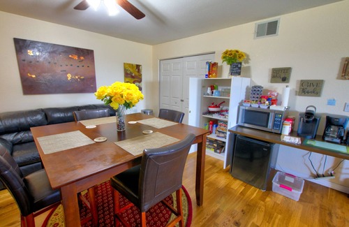 Holbrook Casa | El Nido de Pájaro en la Ruta 66 Excelente ubicación justo al lado de la I-40