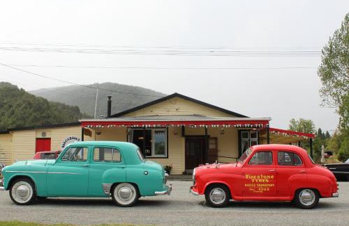 Blackball Hotel | The Blackball Inn