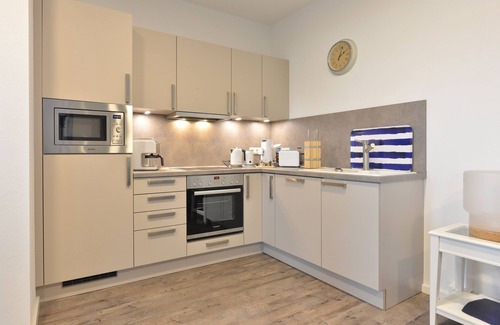Ralswiek Apartamento | The Blaues Haus 1 vacation apartment in Ralswiek offers an ideal retreat for
