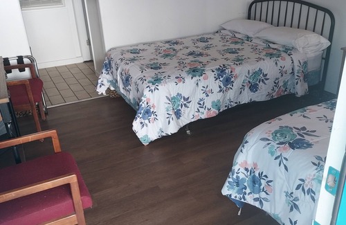 Bliss Hotel | The Bliss Hotel Motel