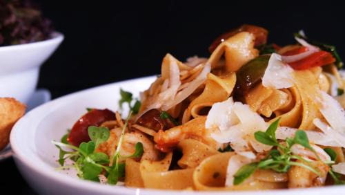 Dich Vong Apartamento | The Bloom Classic - An Excellent Blend of Cozy Living and Urban Relaxation