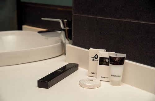 Lagos Hotel | The Blowfish Hotel