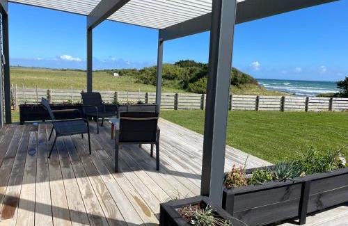 Pungarehu Casa | The Blue Bach