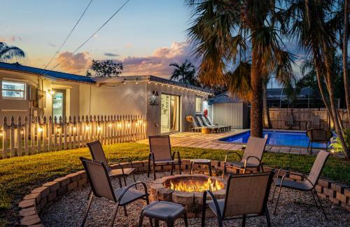 Jupiter Casa | The Blue Bungalow - Fire Pit - Pool - Bbq