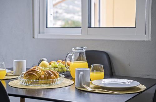 Santo Antonio Casa | The Blue House