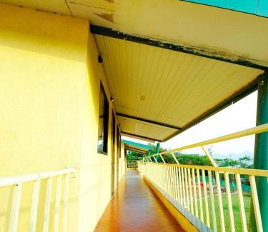 Igatpuri Complejo | The Blue Lake Resort