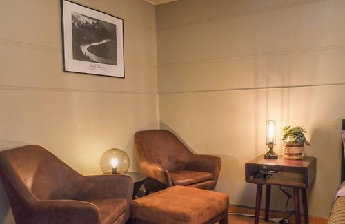 Drake Casa | The Blue Spruce Suite (Unit 4) at Field Guide Rocky Mountain