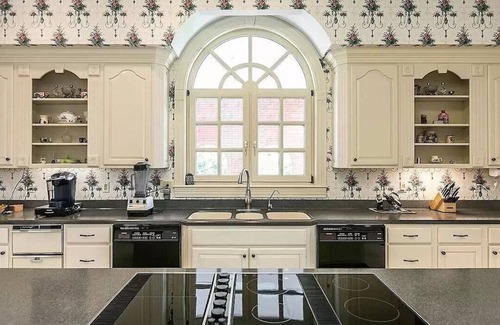 Printer Casa | The Bluegrass Palace : Kentucky's Majestic Dream Estate