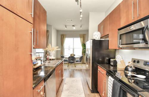 South Main Apartamento | The Blush Haus* Pool View* NRG* TX Med Center