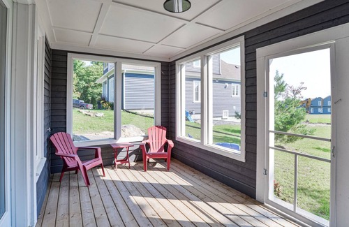 Minett Casa | The Bonnet Cottage (#10)