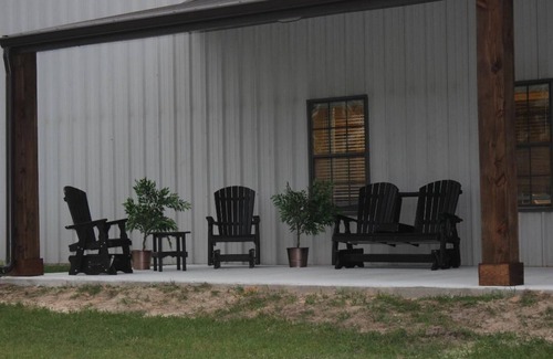 Negreet Casa | The BooneDocks Lodge in Toledo Bend. Come Experience spacious living.