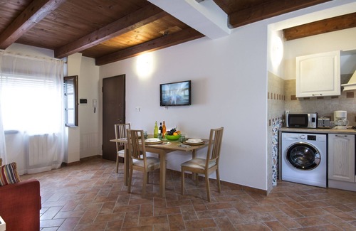Tresana Apartamento | El Borgo di Tresana "Federico" tiene una gran terraza con vistas