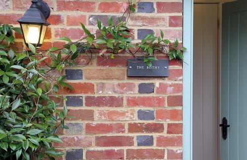 Langton Green Cabaña | The Bothy at Fordcombe