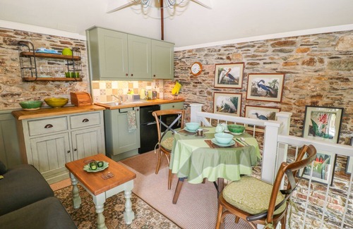 Callington Cabaña | EL AMBIENTE, romántico en Callington, Ref 1010021
